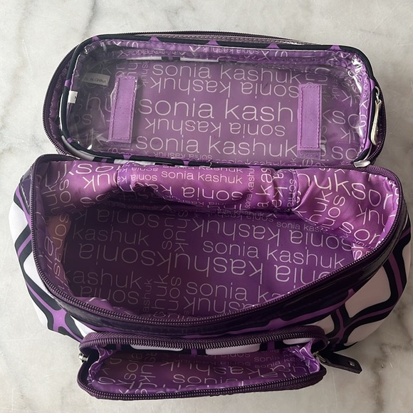 Sonia Kashuk travel bag double zippers train case top handle purple geometric - Picture 12 of 15